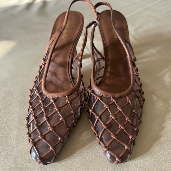 CULT GAIA
Soray 75 Knotted Leather And Pvc Slingback Pumps - Picture 4 of 14